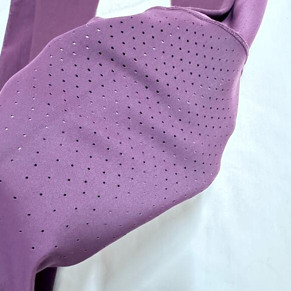 Lululemon size 4 Wunder Under Leggings Hi-Rise Laser Cut Bordeaux Drama - Picture 3 of 9
